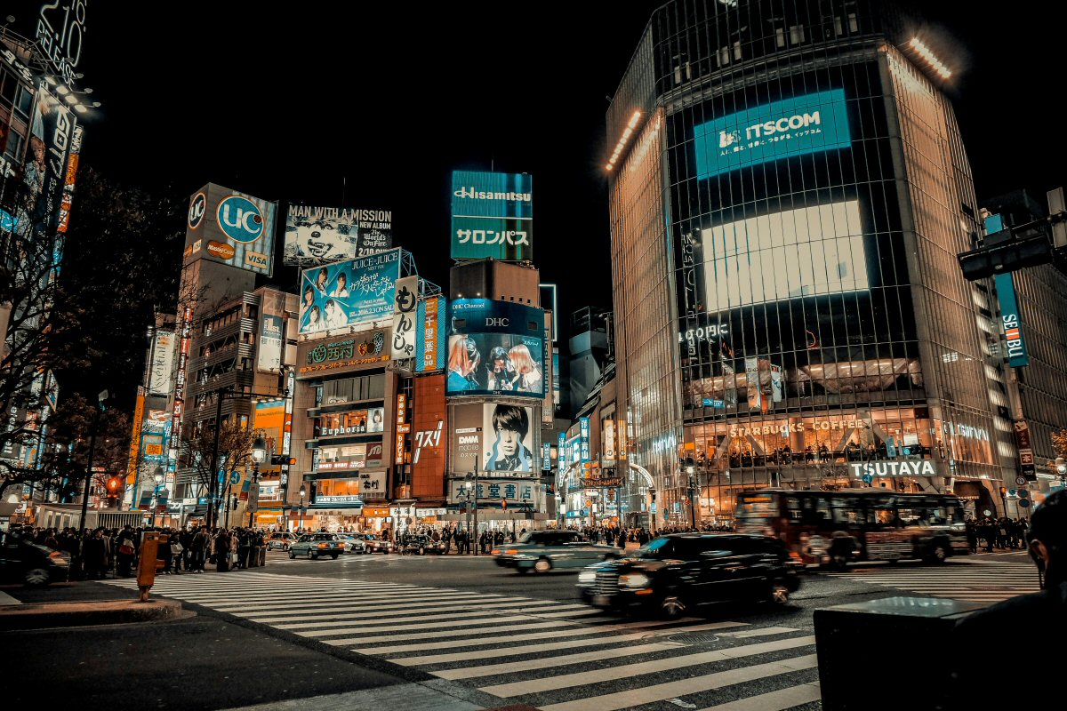 Takeaway on the New QFront Design at Shibuya Crossing